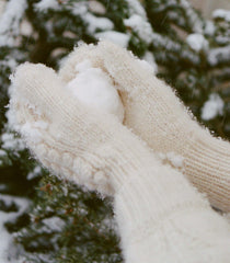 VERBIER MITTENS -- IVORY