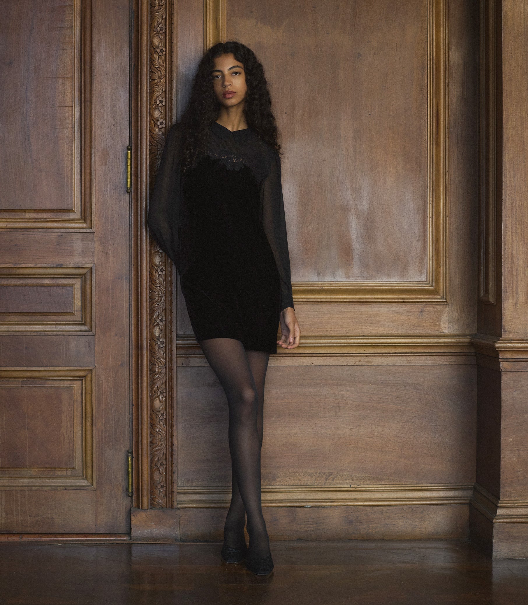 MADELYNNE DRESS -- BLACK